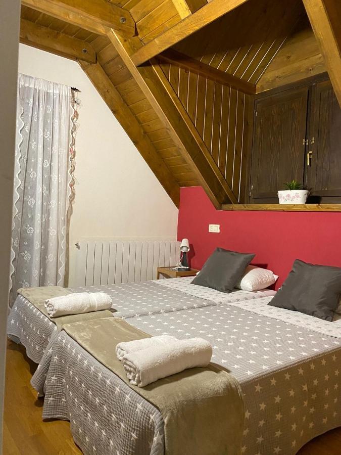 La Buhardilla De Sofia Appartement Sesué Buitenkant foto